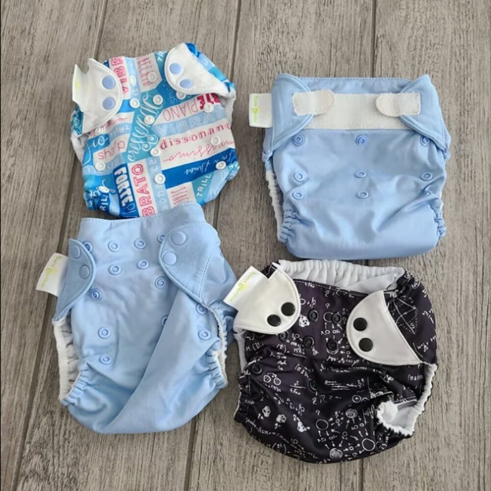 bumGenius baby cloth diapers lot of 4, diaper covers and one all-in-one
